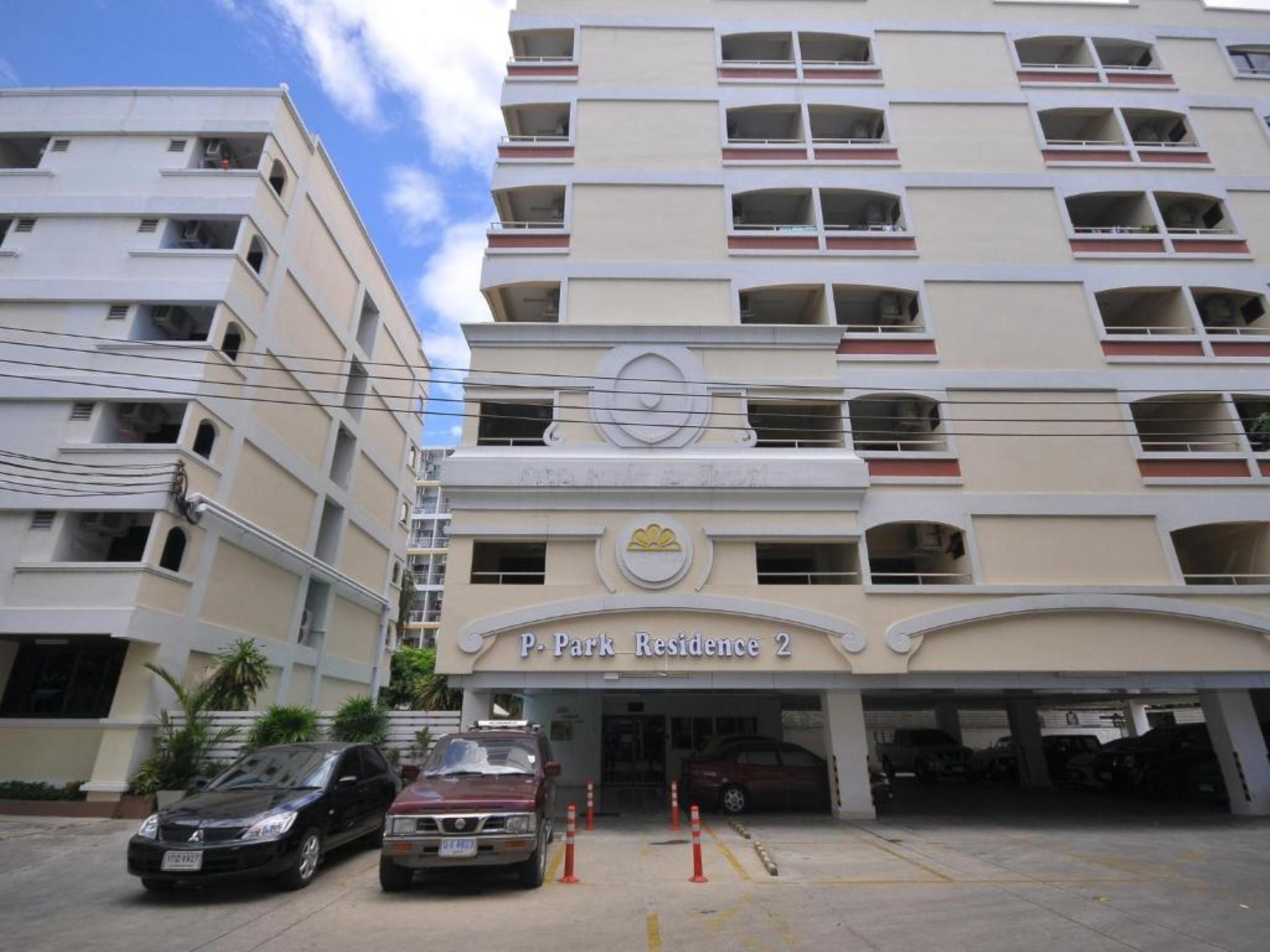 P Park Residence Charansanitwong Бангкок Экстерьер фото