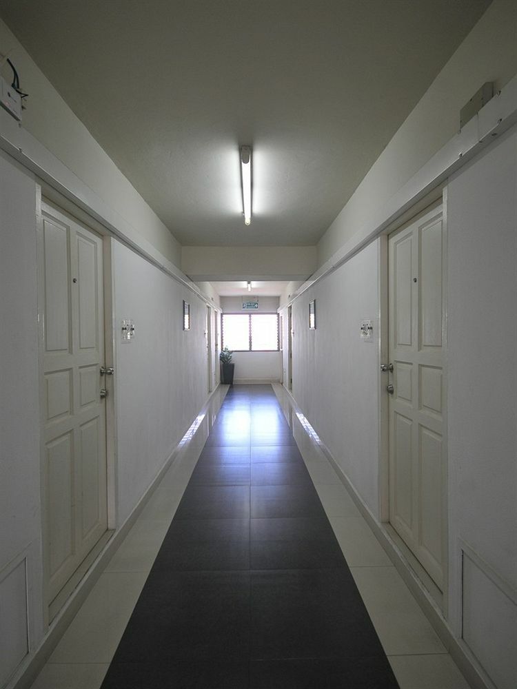 P Park Residence Charansanitwong Бангкок Экстерьер фото